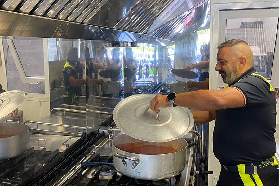 zato civil protection basso garda mobile kitchen-4